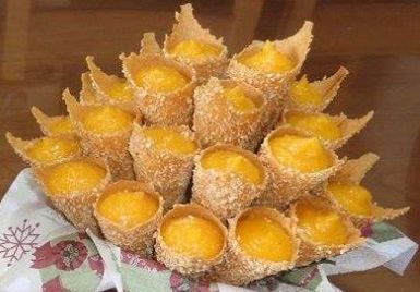 Cartuchos de amêndoa de Cernache do Bonjardim
