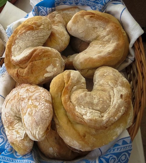 Pão de Cornos