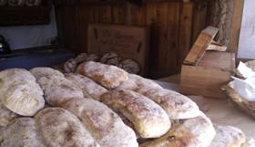  Pão com Chouriço